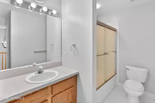 18 Bridge Pointe Dr, South Amboy, NJ 08879 - Photo 30