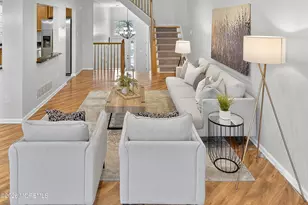 18 Bridge Pointe Dr, South Amboy, NJ 08879 - Photo 10