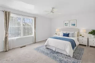 18 Bridge Pointe Dr, South Amboy, NJ 08879 - Photo 34