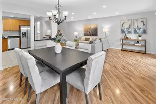 18 Bridge Pointe Dr, South Amboy, NJ 08879 - Photo 8