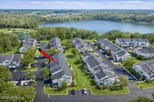 18 Bridge Pointe Dr, South Amboy, NJ 08879 - Photo 1