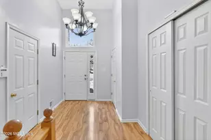 18 Bridge Pointe Dr, South Amboy, NJ 08879 - Photo 4