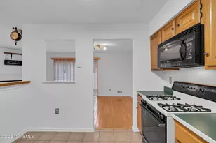 405 Aberdeen Ln, Toms River Township, NJ 08753 - Photo 16