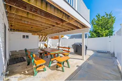 2052 Baltimore Avenue, Seaside Heights, NJ 08751 - Photo 12