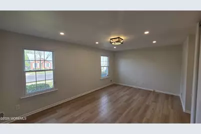 99 Oak Lane, Eatontown, NJ 07724 - Photo 32