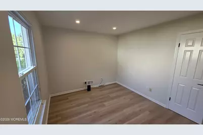 99 Oak Lane, Eatontown, NJ 07724 - Photo 8