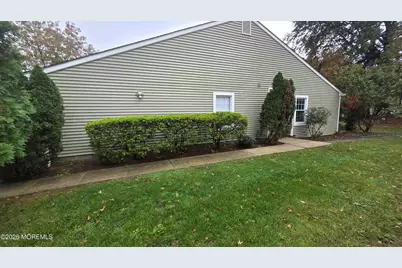 99 Oak Lane, Eatontown, NJ 07724 - Photo 2