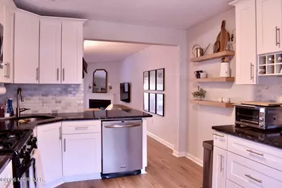 3 Preakness Court, Tinton Falls, NJ 07724 - Photo 2