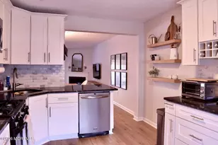 3 Preakness Ct, Tinton Falls, NJ 07724 - Photo 2