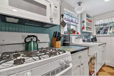 81 Broadway, Ocean Grove, NJ 07756 - Photo 16