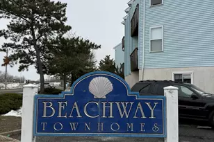 4 Beachway Ave, Keansburg, NJ 07734 - Photo 2