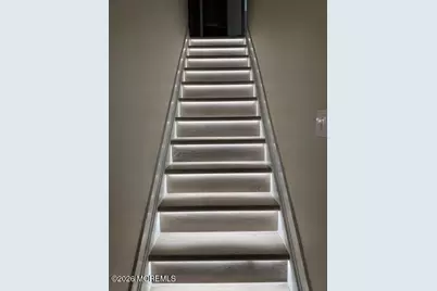 4 Beachway Avenue #9, Keansburg, NJ 07734 - Photo 6