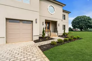 38 Coolidge Pl, West Long Branch, NJ 07764 - Photo 4