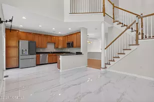 46 Demarest Dr, Manalapan Township, NJ 07726 - Photo 2