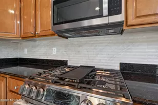 46 Demarest Dr, Manalapan Township, NJ 07726 - Photo 10