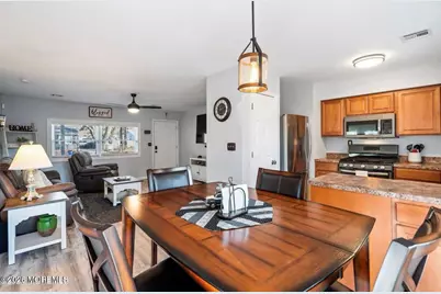 209 Sinclair Avenue, Lanoka Harbor, NJ 08734 - Photo 4