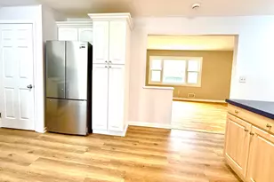 27 Runyon Ave, Freehold, NJ 07728 - Photo 2