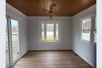 27 Runyon Avenue, Freehold, NJ 07728 - Photo 4