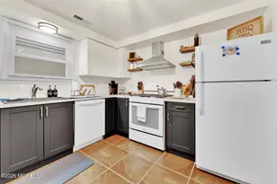 28 Hancock Ave, Seaside Heights, NJ 08751 - Photo 10