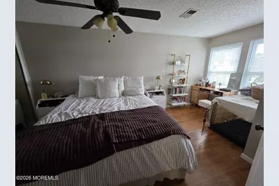 104 Des Moines Court, Tinton Falls, NJ 07712 - Photo 10