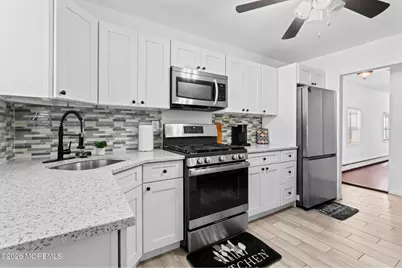 20 Highland Avenue, Keansburg, NJ 07734 - Photo 6