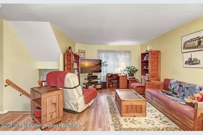 603 Holly Drive, Perth Amboy, NJ 08862 - Photo 4