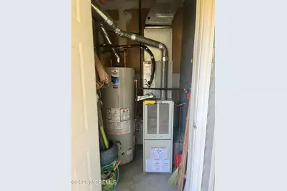 7 Bugle Way, Tinton Falls, NJ 07753 - Photo 22