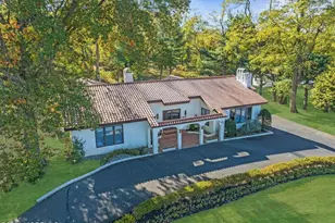 36 Muncy Dr, West Long Branch, NJ 07764 - Photo 2