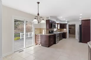 7 Shire Way, Middletown, NJ 07748 - Photo 18