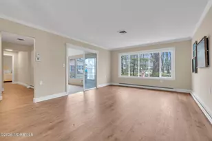 598B Lake Point Dr, Lakewood, NJ 08701 - Photo 12