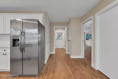 598B Lake Point Drive, Lakewood, NJ 08701 - Photo 6