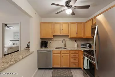 1015 Wedgewood Circle #1015, Belford, NJ 07718 - Photo 10