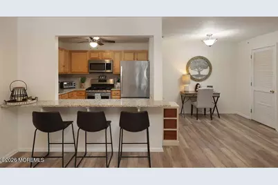 1015 Wedgewood Circle #1015, Belford, NJ 07718 - Photo 6