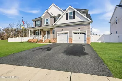 4 Tasha Lane, Howell Township, NJ 07731 - Photo 2