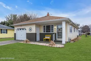 16 San Juan Ct, Toms River Township, NJ 08757 - Photo 2