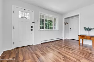 16 San Juan Ct, Toms River Township, NJ 08757 - Photo 2