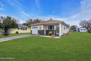 16 San Juan Ct, Toms River Township, NJ 08757 - Photo 2