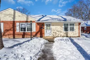 66D Dorchester Dr, Lakewood, NJ 08701 - Photo 2