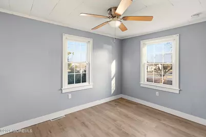 101 Forepeak Avenue, Beachwood, NJ 08722 - Photo 12