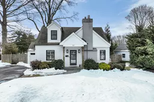 57 N Sunnycrest Dr, Little Silver, NJ 07739 - Photo 2