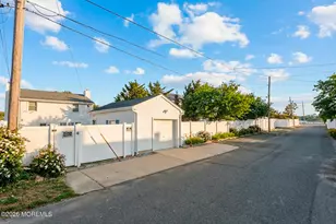 210 Laurel Ct, Point Pleasant Beach, NJ 08742 - Photo 32