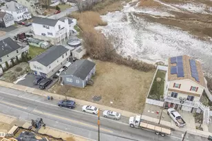 303 Union Ave, Union Beach, NJ 07735 - Photo 24