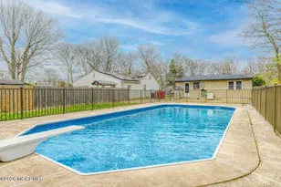 208 Laurel Dr, Bayville, NJ 08721 - Photo 1