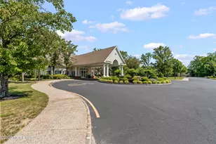 53 Skyline Dr, Lakewood, NJ 08701 - Photo 38