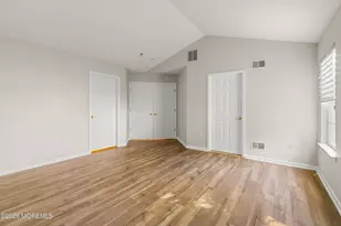 53 Skyline Dr, Lakewood, NJ 08701 - Photo 26