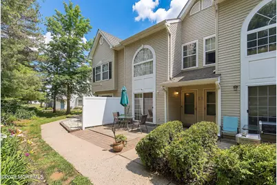 19 Phoenix Court, Tinton Falls, NJ 07712 - Photo 2