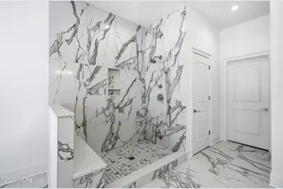 124 Eagle Way, Eatontown, NJ 07724 - Photo 36