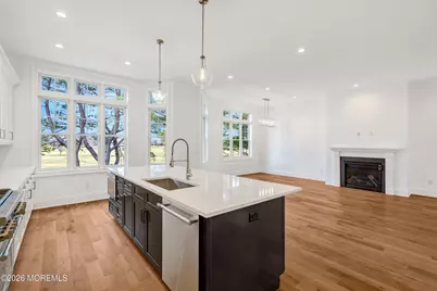 130 Eagle Way, Eatontown, NJ 07724 - Photo 24