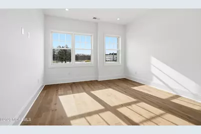 130 Eagle Way, Eatontown, NJ 07724 - Photo 34