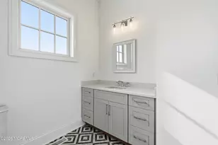 130 Eagle Wy, Eatontown, NJ 07724 - Photo 22